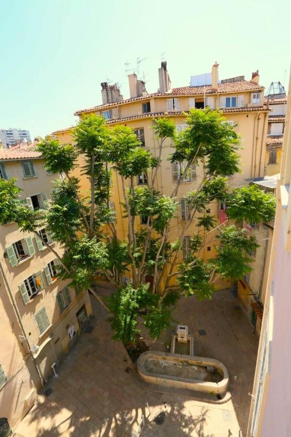 Apartment #3 # Place Charmante *